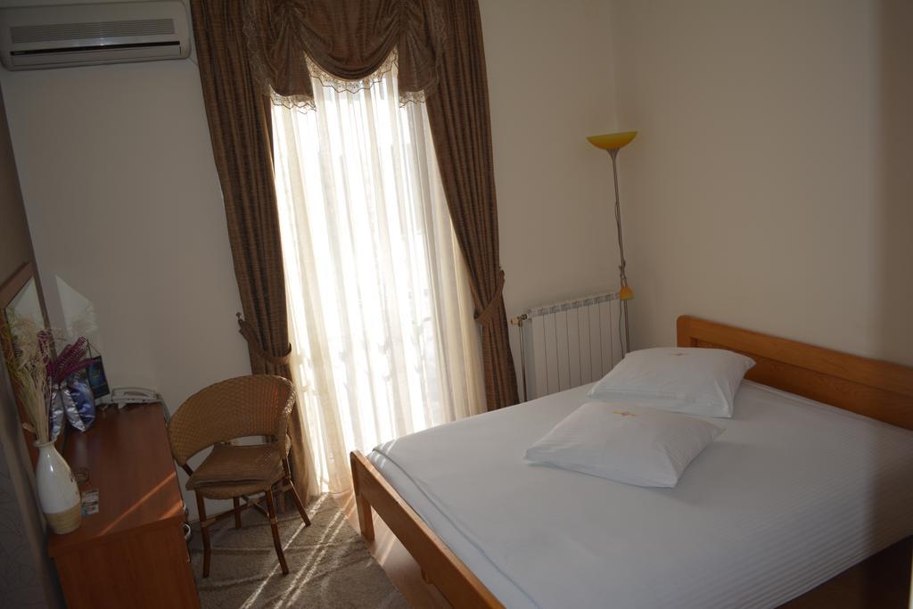 Motel Braca Lazic Bijeljina Exterior photo