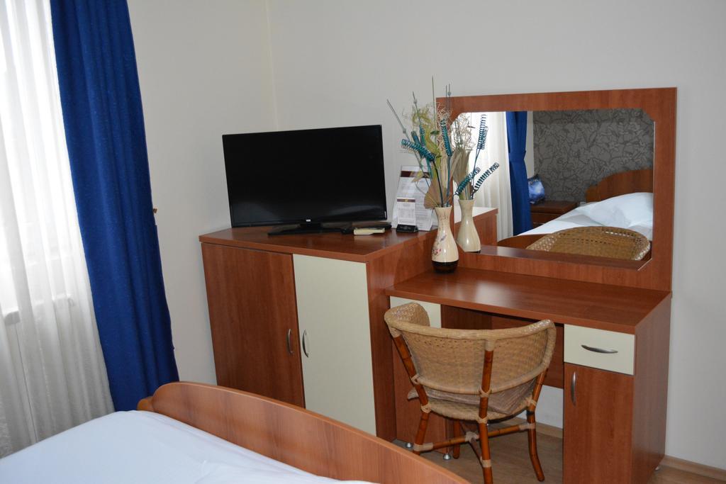 Motel Braca Lazic Bijeljina Exterior photo