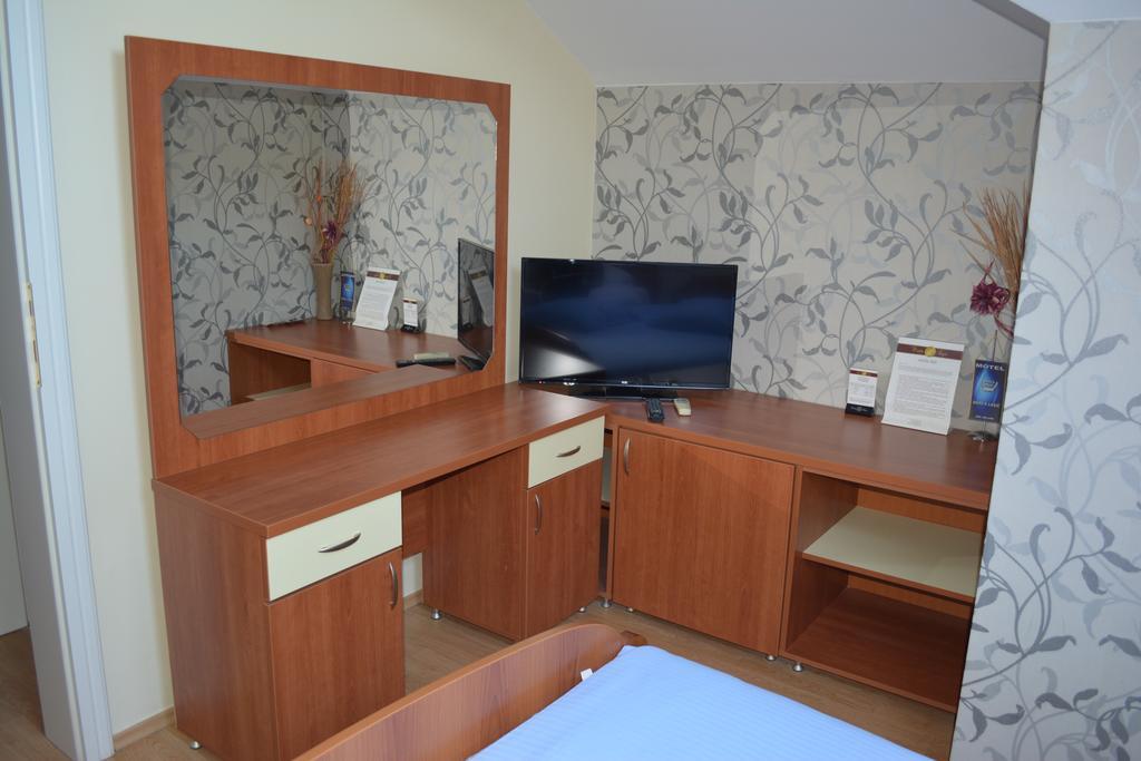 Motel Braca Lazic Bijeljina Exterior photo