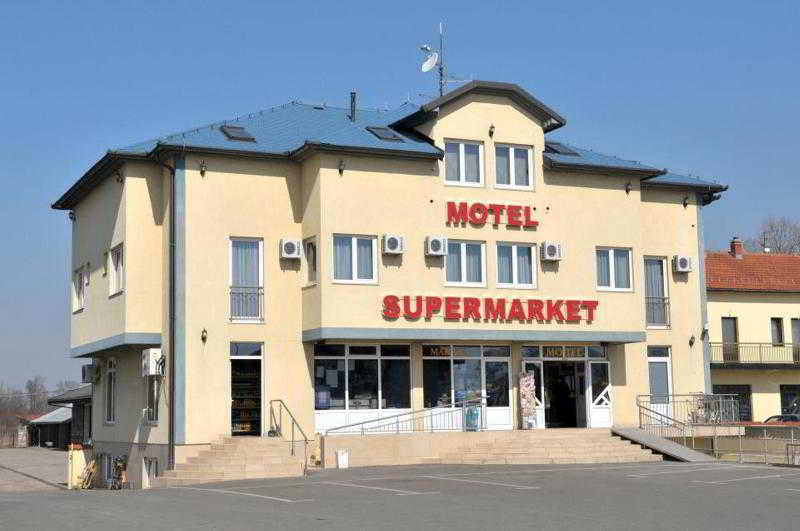 Motel Braca Lazic Bijeljina Exterior photo